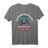 MAN BRINGE MIR MEIN MOFA DER KÖNIG WILL FAHREN T-Shirt - Lustiger Zweitakt Spruch für Mofa- & Mopedfahrer, ideal für Vater & Opa
