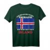 Ich brauche keine Therapie, ich muss nur nach Island T-Shirt – Perfektes Geschenk für Island-Fans & Urlauber