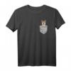 Lustiges Shiba Inu in Brusttasche T-Shirt - Perfektes Geschenk für Shiba Inu Fans, Hundeliebhaber & Deko-Enthusiasten