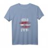 Lettland Stolz T-Shirt mit Flagge – V-Ausschnitt für Fans, Veteranen und patriotische Anlässe