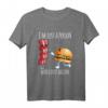 I'm Just A Person Who Loves Bacon - Lustiges Burger T-Shirt im Kawaii/Chibi Stil, Perfekt für Bacon- und Junkfood-Liebhaber, Geschenkidee
