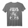 Angler Papa Wie Ein Normaler Papa Nur Viel Cooler T-Shirt – Lustiges Angel Geschenk für Vatertag, Geburtstag & Weihnachten für passionierte Angler