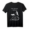 Mein Labrador zieht nie - Humorvolles Kuscheltier & T-Shirt für Labrador-Liebhaber, Welpen & Hundebesitzer, ideales Geschenk für Gassi & Hundeschule
