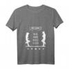 Lustiges Linedance Motiv T-Shirt mit V-Ausschnitt für Damen & Herren – Perfektes Geschenk für Tanzfans, Western und Country Liebhaber