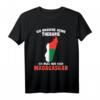 Ich brauche keine Therapie - Ich muss nur nach Madagaskar T-Shirt | Perfekt als Urlaubs- und Vorfreude-Geschenk für Madagaskar-Liebhaber
