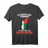 Ich brauche keine Therapie - Ich muss nur nach Madagaskar T-Shirt | Perfekt als Urlaubs- und Vorfreude-Geschenk für Madagaskar-Liebhaber