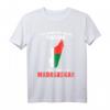 Ich brauche keine Therapie - Ich muss nur nach Madagaskar T-Shirt | Perfekt als Urlaubs- und Vorfreude-Geschenk für Madagaskar-Liebhaber