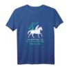 Limitierte Pferde T-Shirt Reitsport Geschenk – And into the Forest I Go, perfektes Outfit & Geschenk für Reiter, Pferdeliebhaber & Naturfans