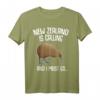 Neuseeland ist calling T-Shirt – Witziges Geschenk für Neuseeland- und Kiwi-Fans, ideal zum Geburtstag und für Reisebegeisterte