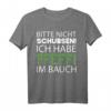 Nicht schubsen habe Pfeffi im Bauch - Lustiges Pfeffi T-Shirt für Partys, Männertag & Volksfest