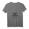 Damen Jever ist wie New York ... nur ganz anders T-Shirt mit V-Ausschnitt und Skyline-Motiv – Lustiges regionales Stadt-Design