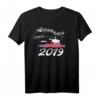 Norwegen 2019 - Leng für Angler und Norwegen-Fahrer - Fjordhütten, Elch & Boot Design, Perfektes Geschenk für Angelurlaub & Norwegen-Liebhaber