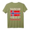 Tausche Arbeitsplatz Gegen Hütte in Norwegen T-Shirt – Lustiges Camping & Angler Motiv mit Norwegen Flagge für Outdoor-Fans