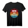 Ich habe zwei Titel Mama und Politiker T-Shirt – Vintage Sonnenuntergang Design, perfektes Geschenk für politisch engagierte Mütter