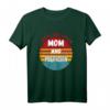 Ich habe zwei Titel Mama und Politiker T-Shirt – Vintage Sonnenuntergang Design, perfektes Geschenk für politisch engagierte Mütter