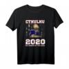 Cthulhu 2020! Das Größere von zwei Übeln! Lustiges Politik T-Shirt für Unabhängige, Libertäre & Gemäßigte