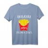This Girl Loves Pommes Frites - Fast Food Langarmshirt für Pommes-Fans & Feinschmecker, Perfekt für Gastronomie & Imbissbesucher