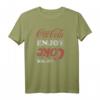 Coca-Cola Enjoy Upside Down Drink Logo T-Shirt für Fans - Soft Drink & Markenmode für Männer und Frauen