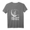 Nazaré Portugal Wellen Surfen Surfer T-Shirt – Lustiges Surfing Design als Geschenk für Surfer & Meerliebhaber