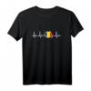 Rumänisches Flaggen T-Shirt mit Herzlinie – Stolz Rumänien tragen, perfektes Geschenk für Rumänien-Fans