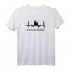 Erzgebirge Herzschlag Wald Motiv T-Shirt für Erzgebirger, Bergleute & Heimatliebhaber – Regionales Design aus Aue & Schwarzenberg