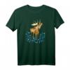 Elch mit Blaubeeren Shirt – Skandinavisches Souvenir & Geschenk aus Norwegen, Schweden & Finnland