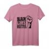 BLM Black Lives Matter Protest T-Shirt gegen Rassismus - Retro Faust Design für Demo, soziale Gerechtigkeit & politisches Statement