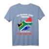 Keine Therapie - Ich muss nur nach Südafrika T-Shirt mit Flagge – Perfektes Geschenk für Südafrika Liebhaber und Reisende