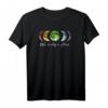 LGBTQ Regenbogen T-Shirt mit Mondmotiv - Liebe bleibt Liebe! Für Stolz, Demo & Geschenke für lesbische, schwule, bisexuelle & trans Personen